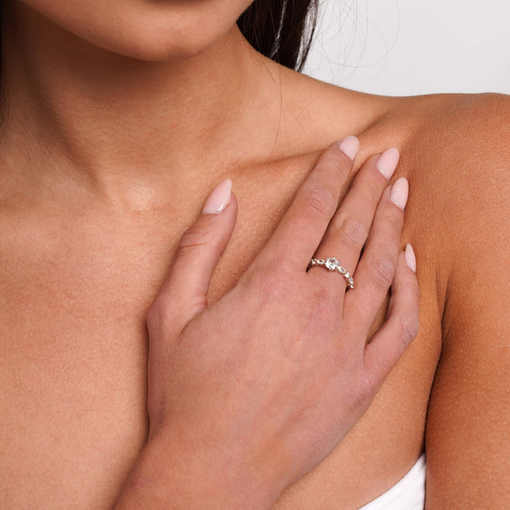 Кольцо Николь